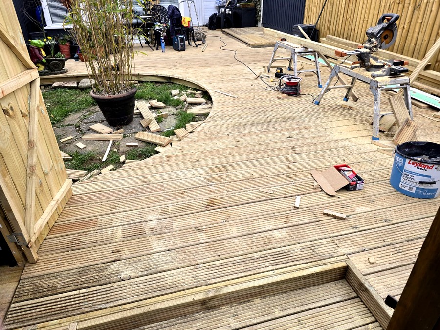 In progress – curved deck under construction